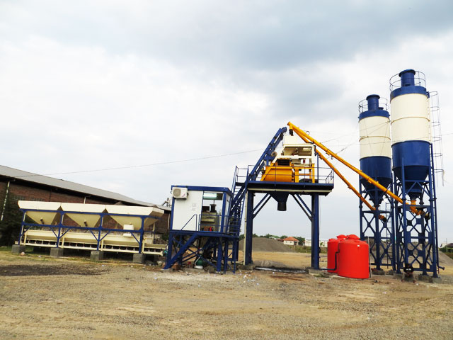 HZS35混(hùn)凝土攪(jiao)拌站